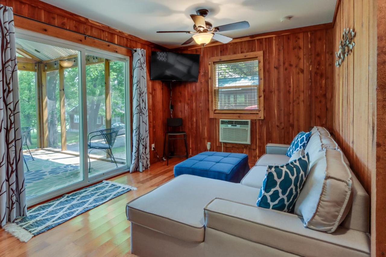 Warsaw Cabin With Sunroom And Lake Access! Luaran gambar